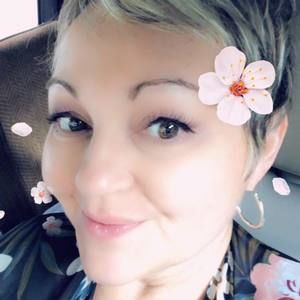 Meet your Posher, Pamela